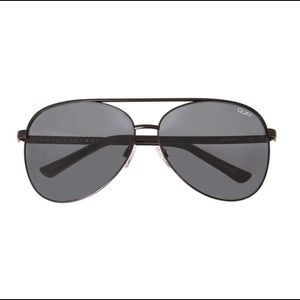 Quay Vivienne Sunglasses